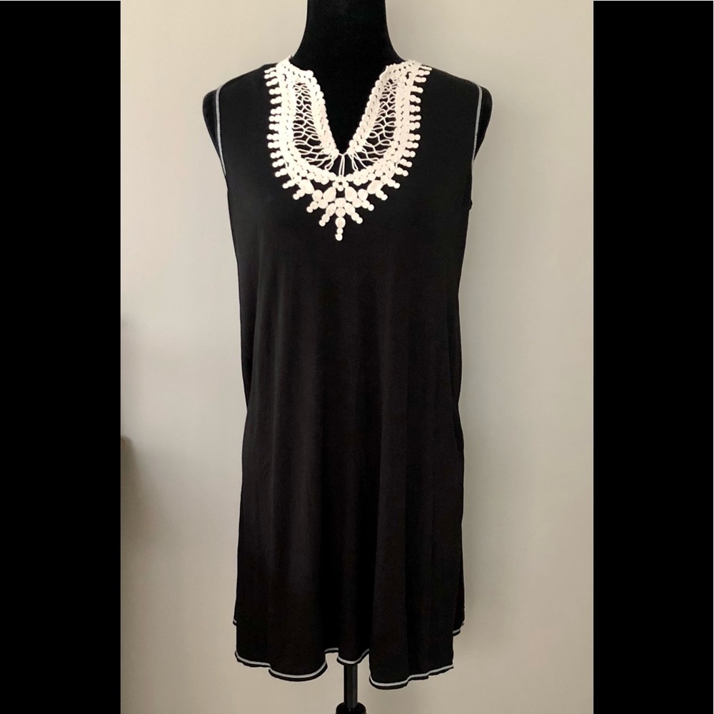 Max Studio XS Black Dress